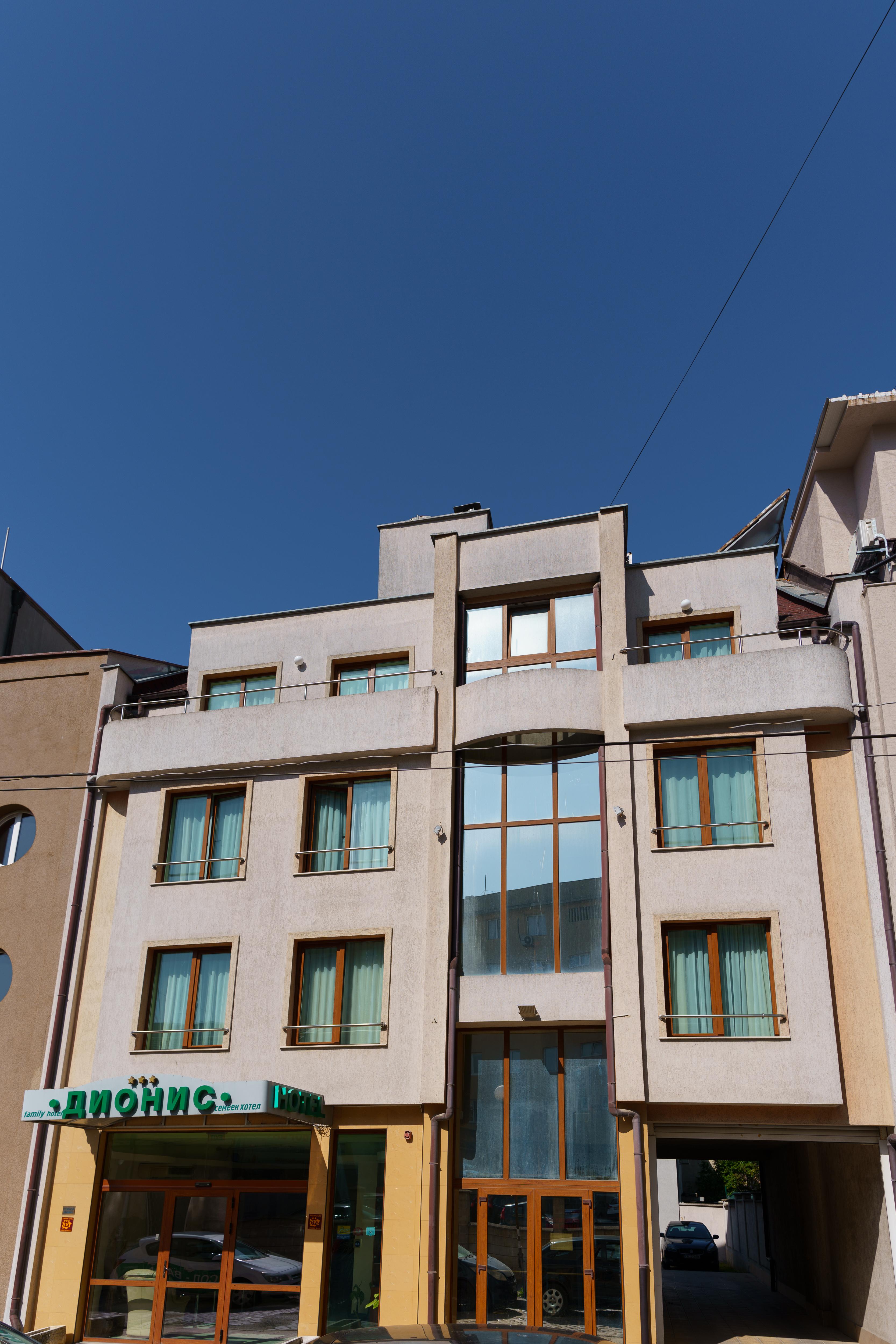 Dionis Hotel Varna Exterior foto